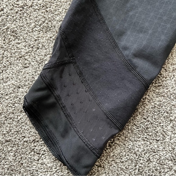SOLD!!! Lululemon leggings. - Picture 2 of 12